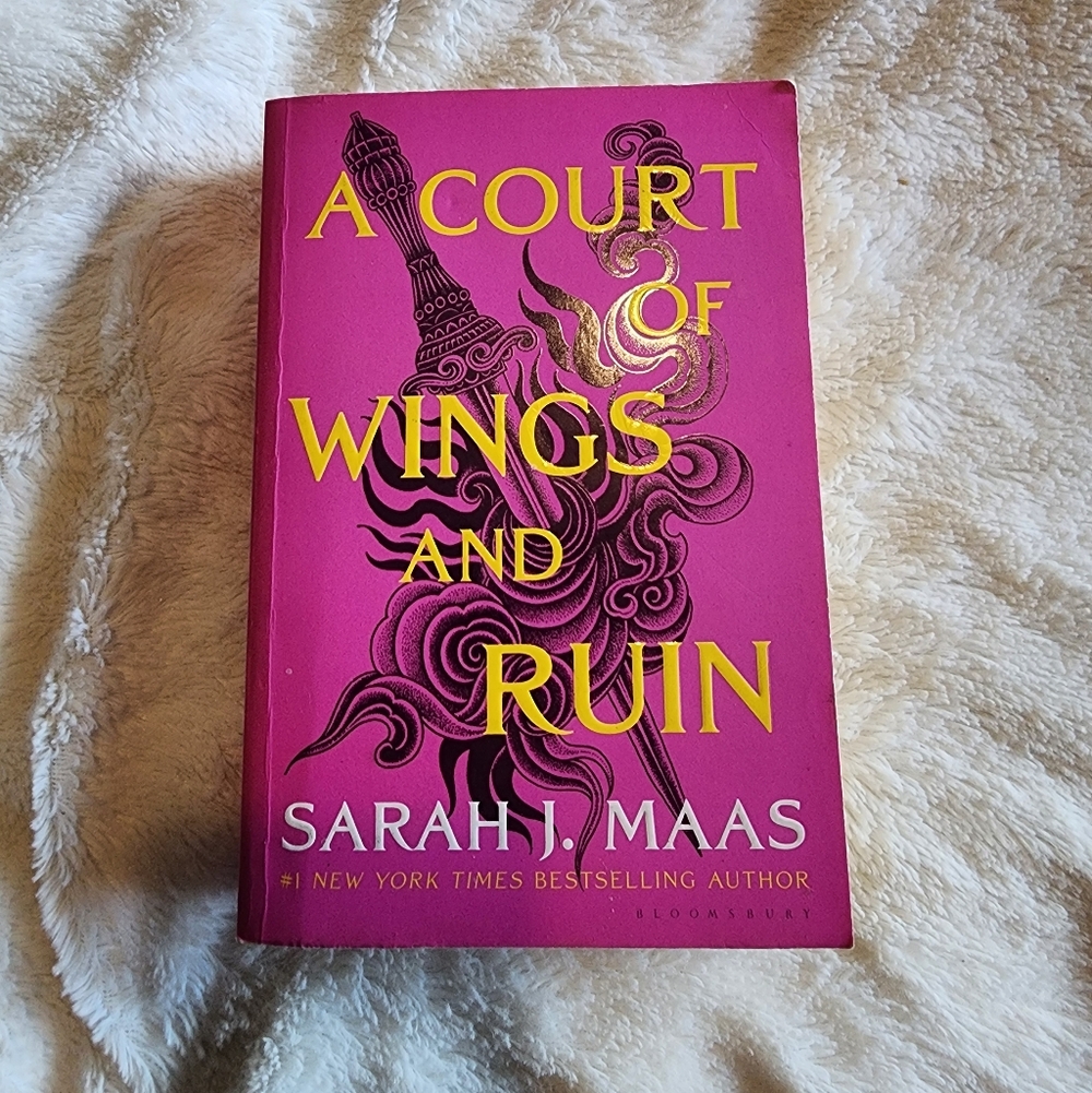 A Court of Wings and Ruin Paperback by Sarah J Maas